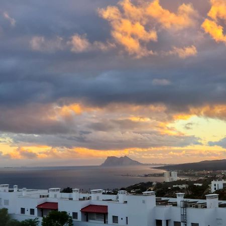 Villa Manilva Townhouse With Spectacular Views Of Gibraltar Exterior foto