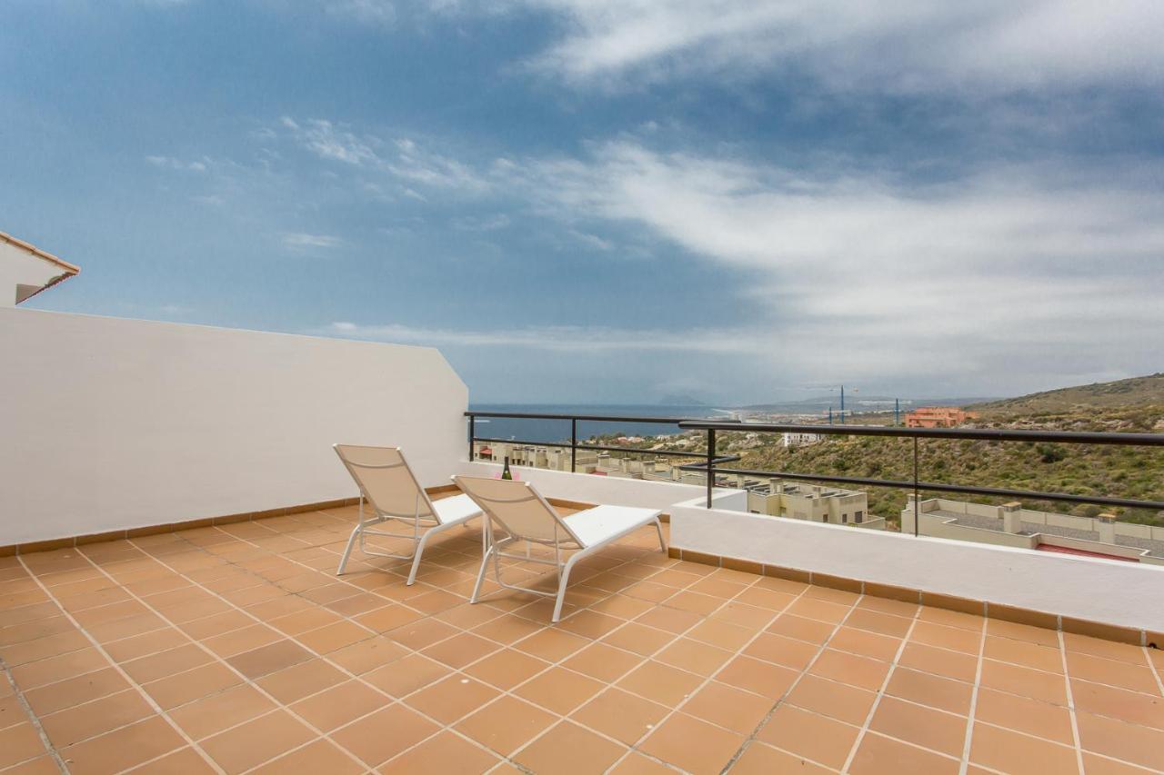 Villa Manilva Townhouse With Spectacular Views Of Gibraltar Exterior foto